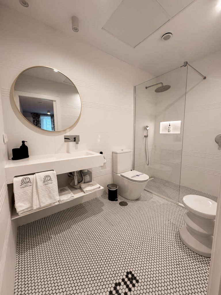 apartamento turistico Colonia de muros | Muros de nalón asturias